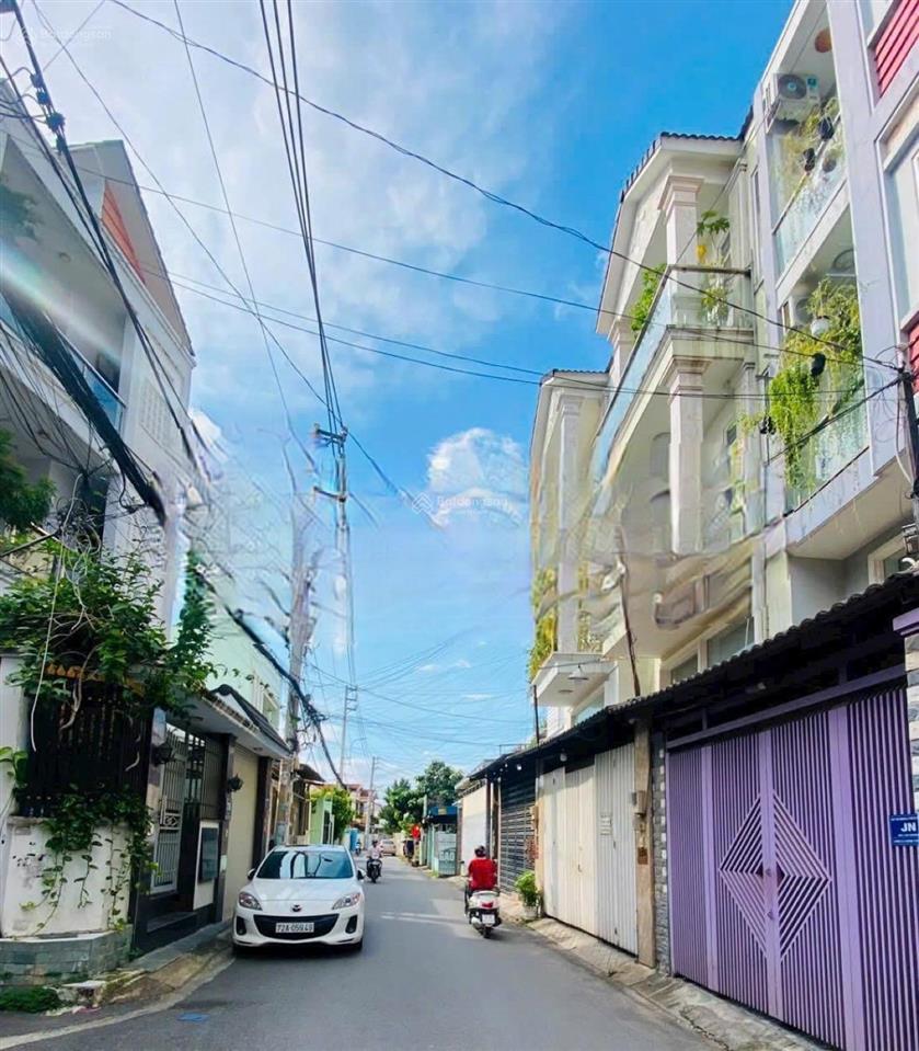 Hiếm duy nhất 1 căn nhà 3 tầng kiến cố đẹp đường oto ngay hoàng diệu 2  chợ linh trung ngang 5m