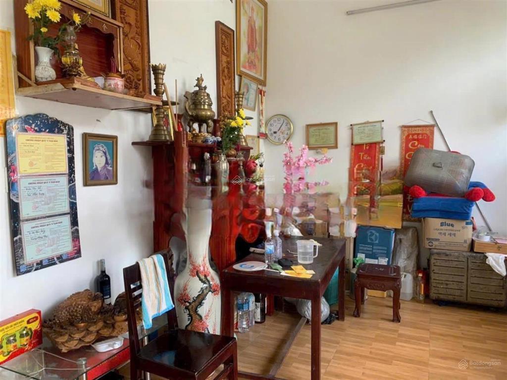 Hiếm duy nhất 1 căn nhà 3 tầng kiến cố đẹp đường oto ngay hoàng diệu 2  chợ linh trung ngang 5m