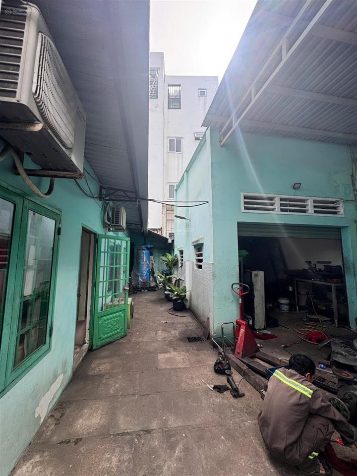 Bán nhà hoàng diệu 2 quỹ đất đẹp hiếm phù hợp xây biệt thự chdv  ngang 10m  oto vào tận nhà