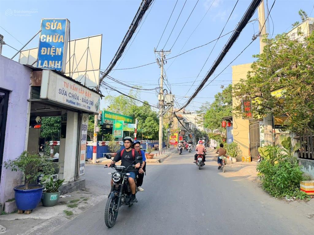 Bán nhà 4 tầng mặt tiền đường ngang 5,6m kinh doanh trường thọ  ngay đặng văn bi  hoàn công đủ