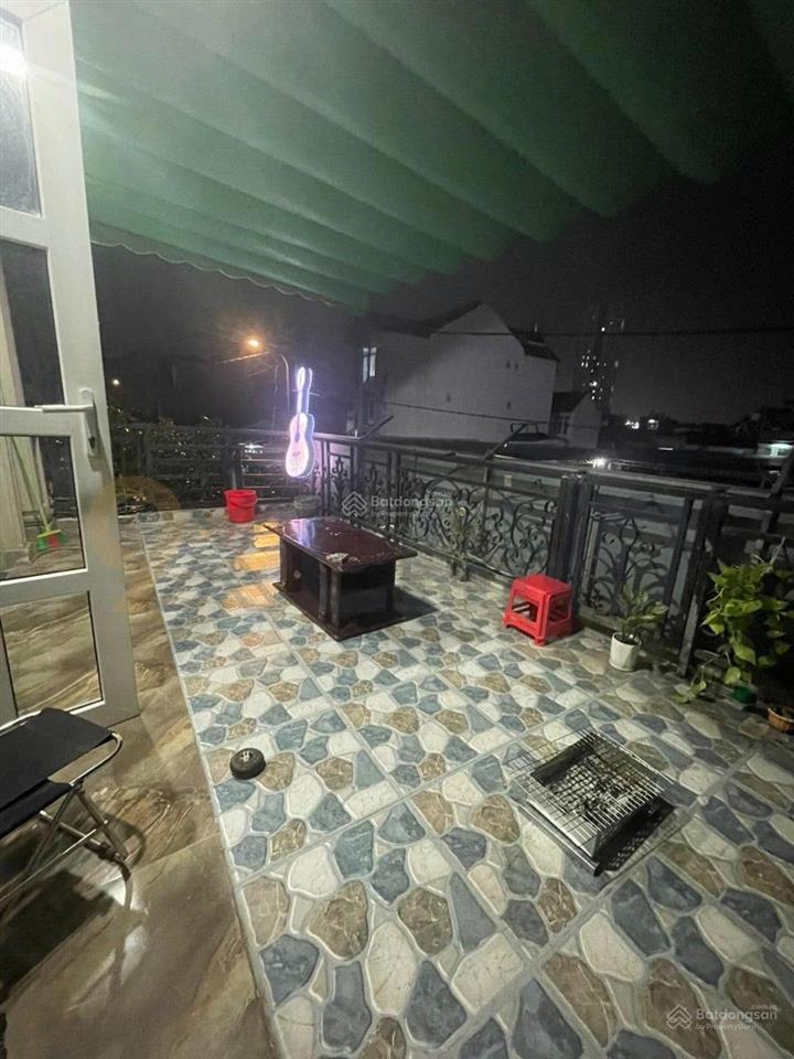 Bán nhà 4 tầng mặt tiền đường ngang 5,6m kinh doanh trường thọ  ngay đặng văn bi  hoàn công đủ