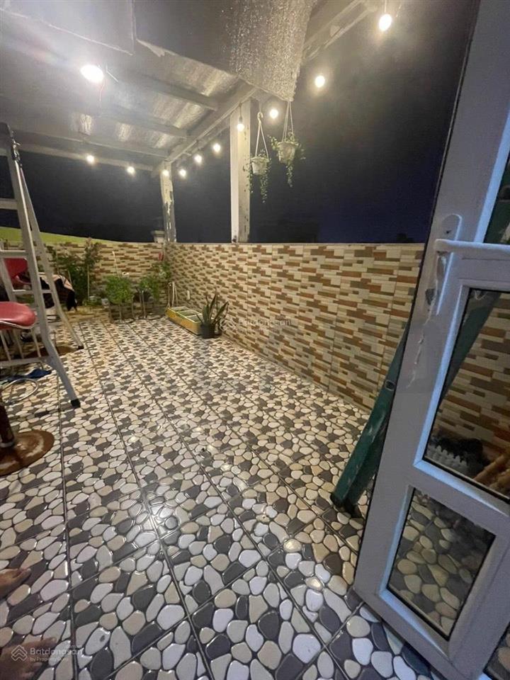 Bán nhà 4 tầng mặt tiền đường ngang 5,6m kinh doanh trường thọ  ngay đặng văn bi  hoàn công đủ