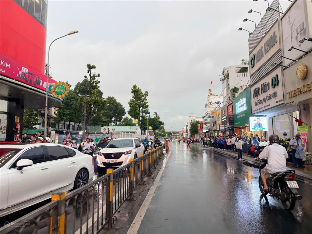 Hàng hót sót lại nhà võ văn ngân 90m2 ngang 6,1m ngay nguyễn kim đường oto đậu đỗ ngày đêm xây cao