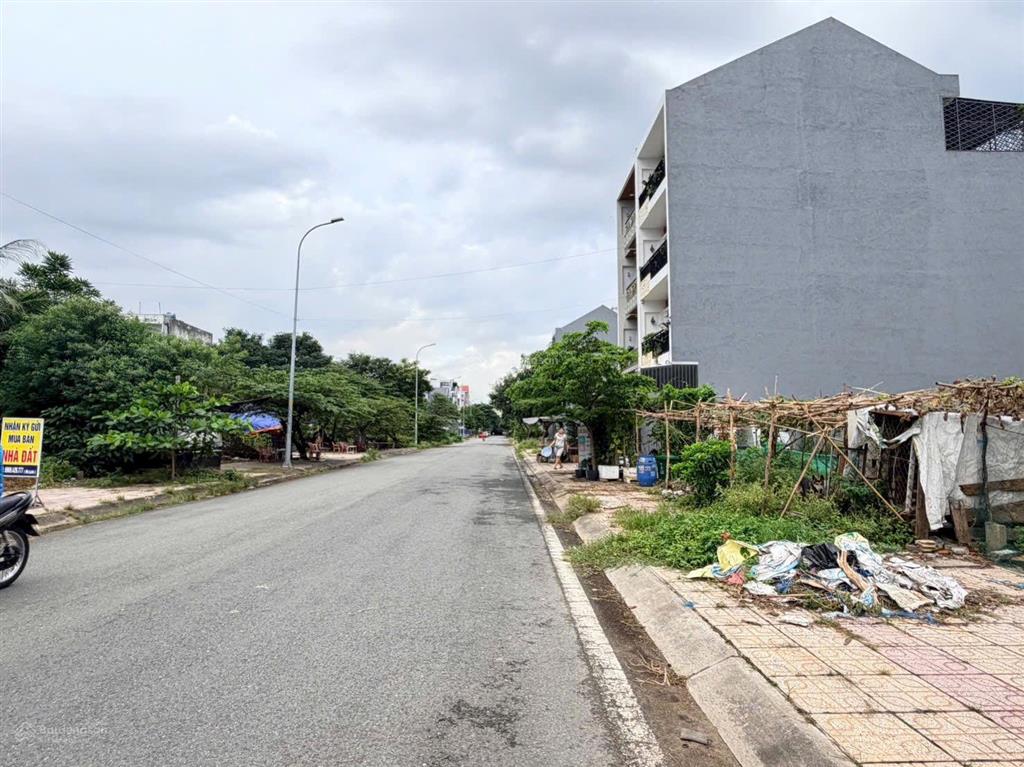 Sót lại lô đất 90m2 đầu tư 1 đời chủ cực tốt ngay tại kdc êm đềm đường 16m ngang 5m vuông vức đẹp