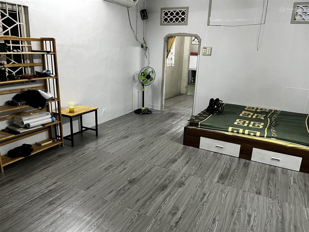 Nhà nát, sổ hồng 2019, chính chủ bán.