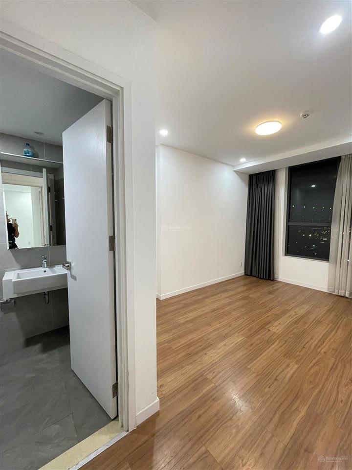Bán gấp căn góc 2pn 2wc 71m2 view đẹp chung cư precia quận 2, giá 5 tỷ 85 đã có sổ hồng riêng
