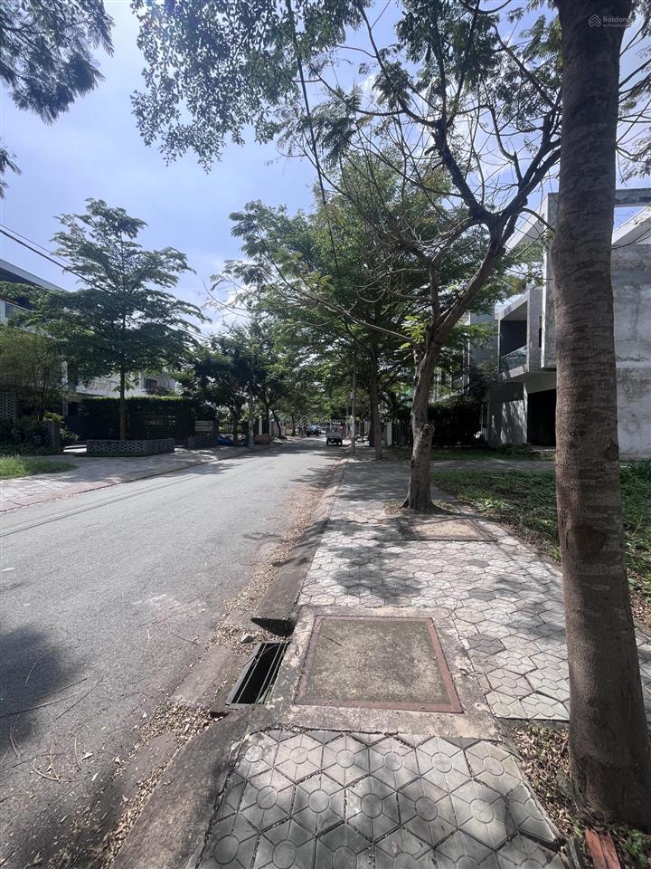 Cần bán nền nhà phố da la maison de, phước lộc, cần giờ,dt 5x22 giá 4,8 ty  0965 004 *** mr huy