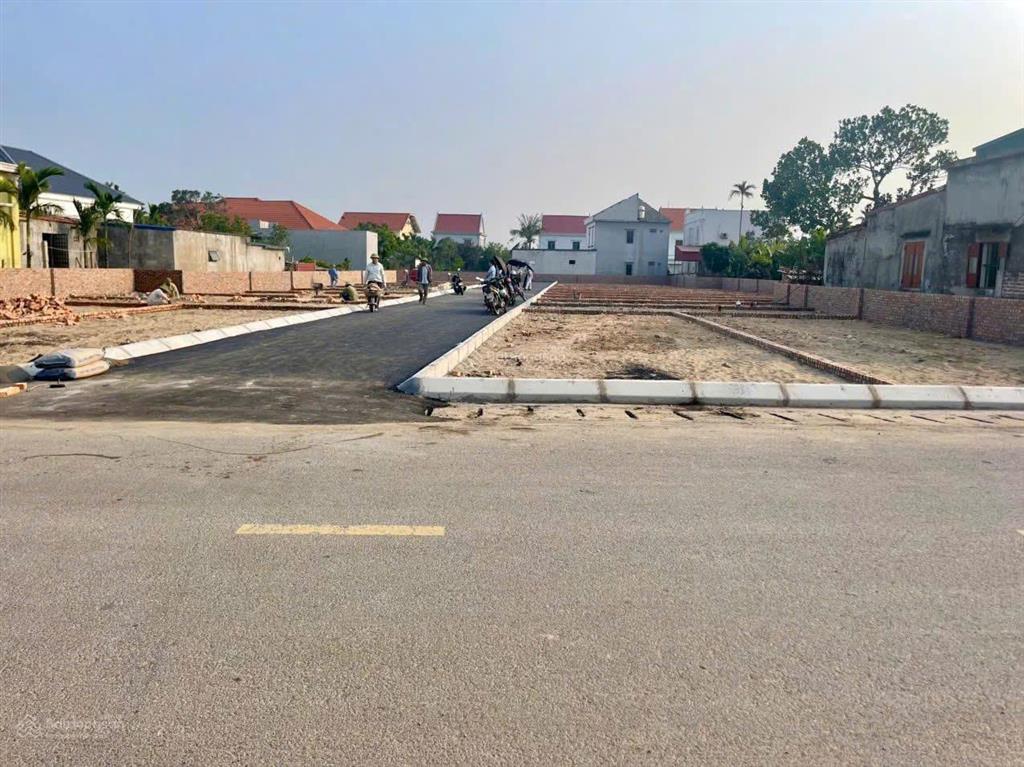 Bán gấp đất mặt đường 403, minh đức, đồ sơn, hải phòng, 985 triệu, 60m2