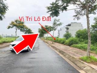 Lô 120m  nam vĩnh yên  băng 2 đường 33m