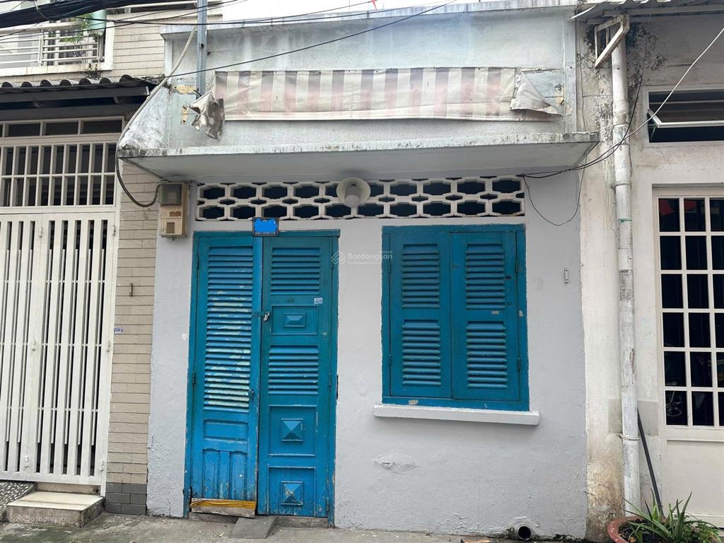 Gấp bán nhà cấp 4 hẻm xe hơi mạc đĩnh chi, quận 1, giá chỉ 13 tỷ.