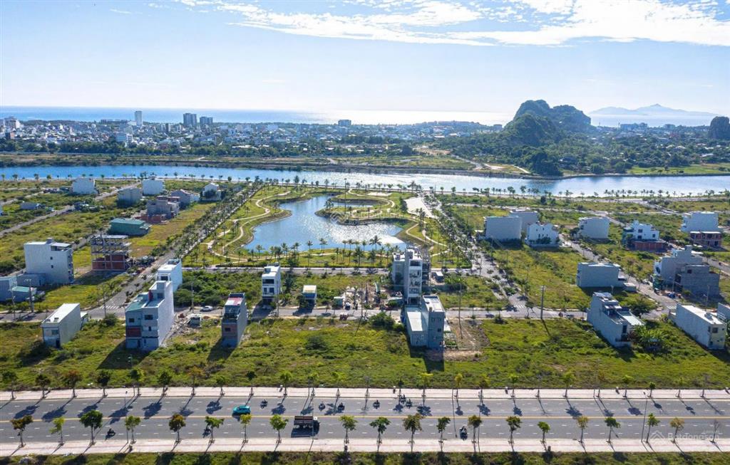 Cơ hội đất nền sun group võ chí công đà nẵng 113m2  giá 4.9 tỷ  sổ hồng riêng