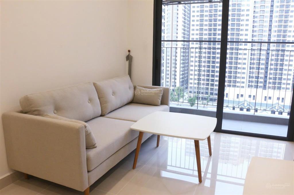 Cần bán nhanh căn hộ 1pn+1 tòa s205 tầng trung view đẹp thoáng mát giá 3.75 tỷ  0986 903 ***