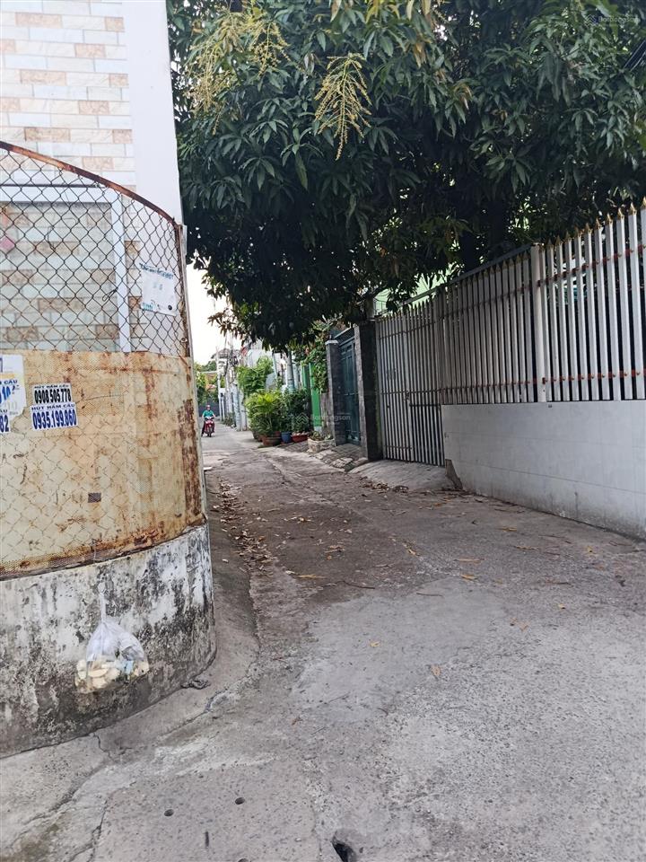 Căn góc 2 mt, đường số 2, hiệp bình phước, đối diện vạn phúc city, hơn 80m2 chỉ 6.4 tỷ