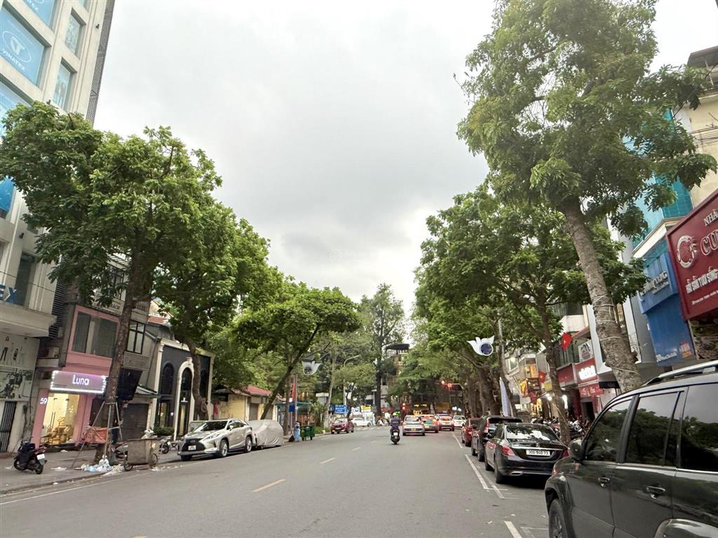 Bán đất đẹp chính chủ 360m2 tại trần quang diệu, mt 10m, 124 tỷ  xây toà đẹp