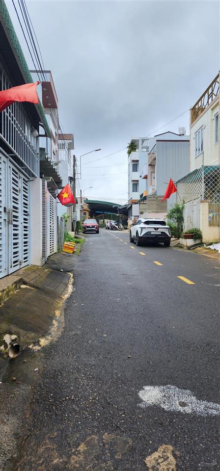 Đất trung tâm p2, bảo lộc. tiện xây ở, kinh doanh đa ngành