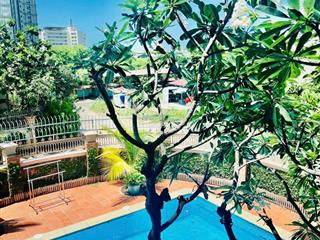 Cho thuê villa có hồ bơi ngay khu biệt thự ngọc tước thiết kế thoáng mát mẻ viber hội an