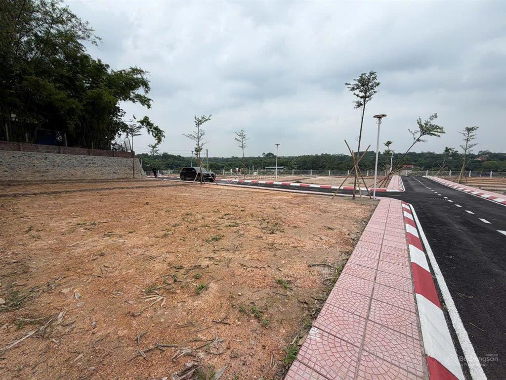 Đất phân lô, ba vì, full thổ cư giá hơn 1 tỷ / lô