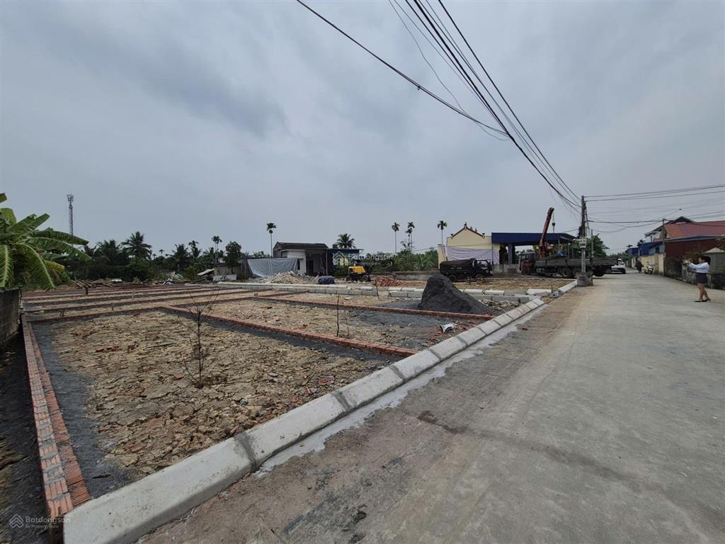 Bán đất mặt đường thông tại xã cao nhân  thủy nguyên  đường thông rộng 7m