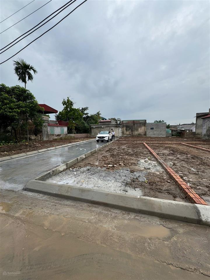 Hàng hot f0 trung tâm tân dân an lão  đường thông ô tô vào tận đất  khu vực cực kì sầm uất 595tr