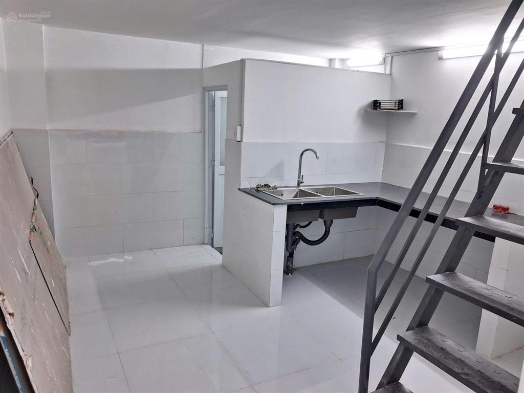 Xuất cảnh bán gấp  bán nhà nguyễn văn cừ 49m² 1 tầng  8.1 tỷ