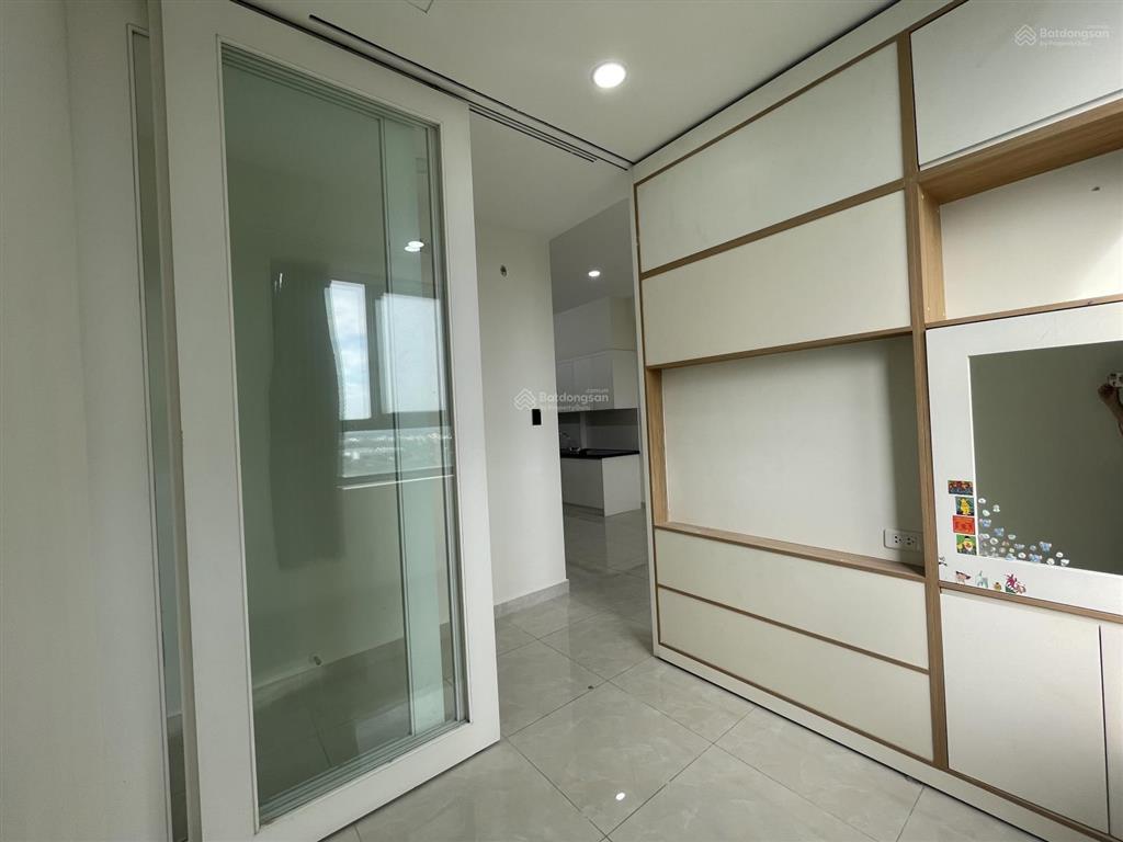 Chuyển nhượng căn 50m2 lầu 9 giá 2,05 tỷ  có hỗ trợ vay