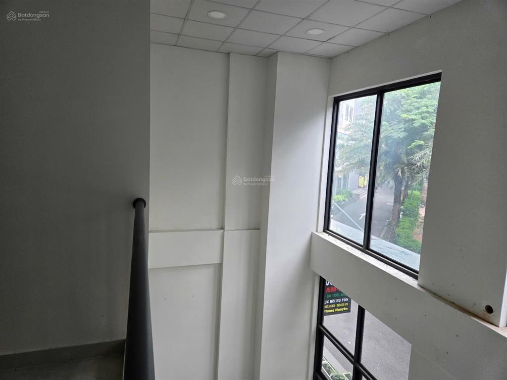Cho thuê shophouse sài gòn intela  7tr5 / tháng  shop nội khu