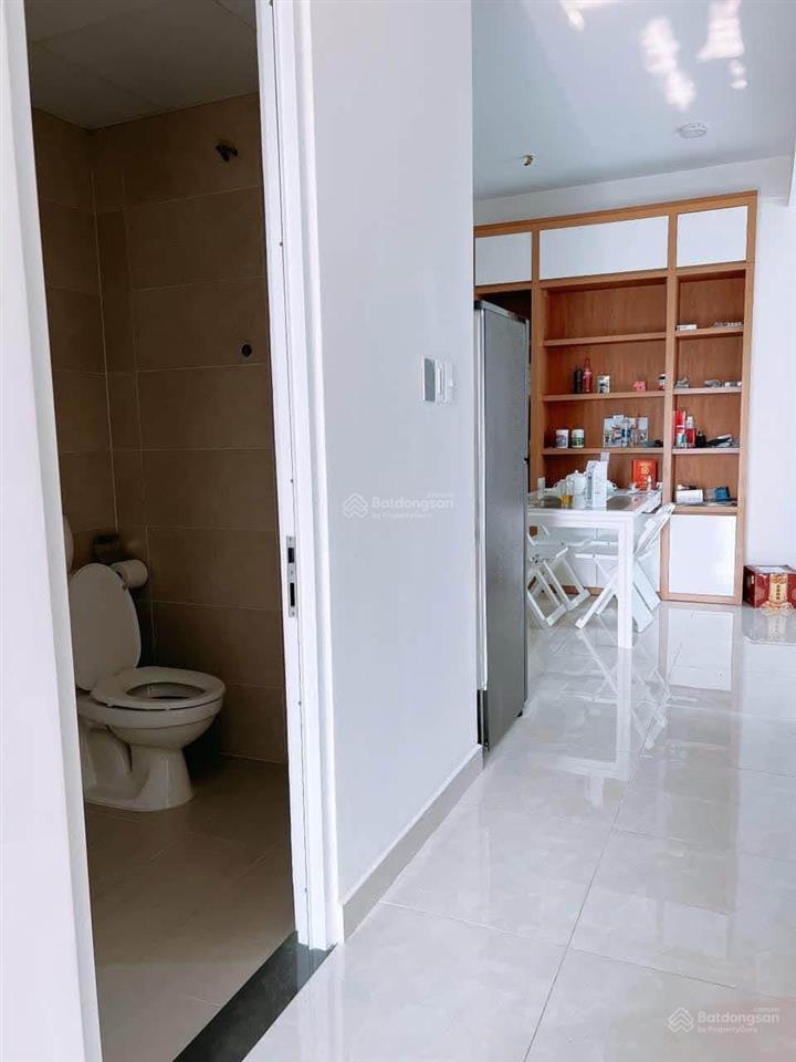 Cần bán căn góc 3pn 3wc  78m2  sài gòn intela  giá 3 tỷ