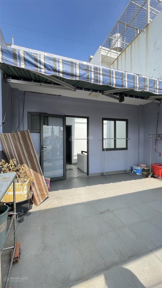 Hẻm thống nhất  5 x 15m  2 tầng  chính chủ đang ở  kẹt tiền bán gấp đổi nhà nhỏ hơn