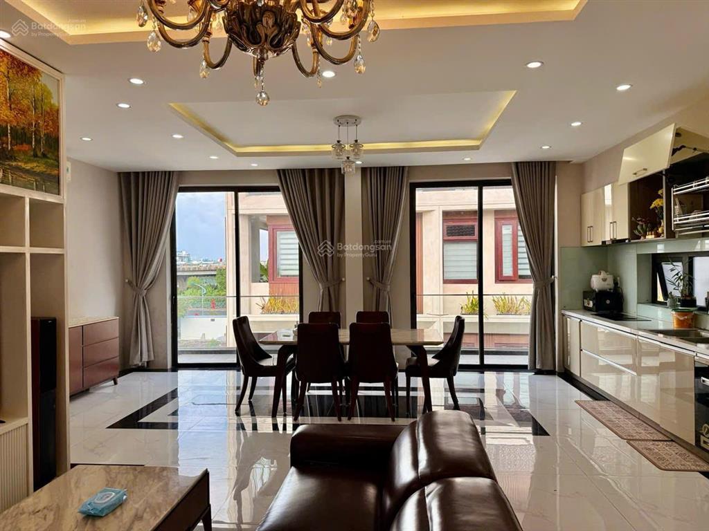 Chính chủ cần bán căn biệt thự tâm huyết của gia đình tại khu biệt thự đảo nổi 366.8m2 có thang máy