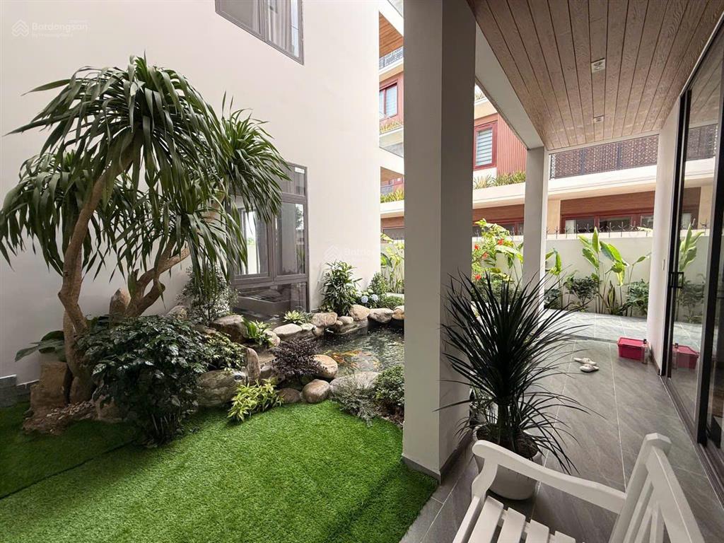 Chính chủ cần bán căn biệt thự tâm huyết của gia đình tại khu biệt thự đảo nổi 366.8m2 có thang máy