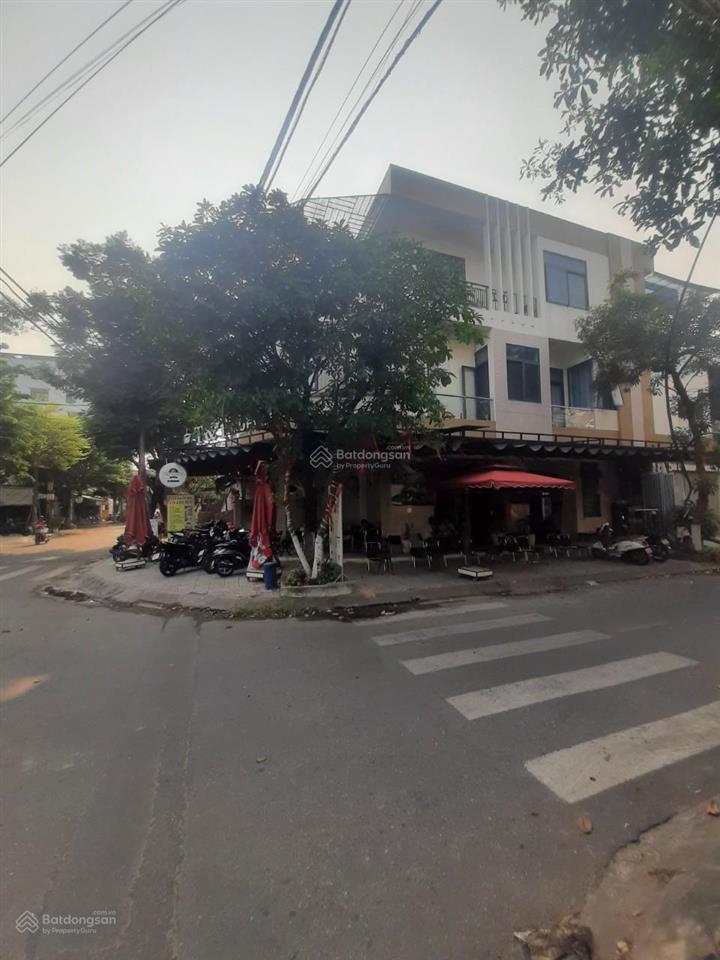 Bán lô 2mt trước sau đường nguyễn văn huyên( đối diện chợ cẩm lệ) 100m2 giá chỉ 10,5 tỷ tl