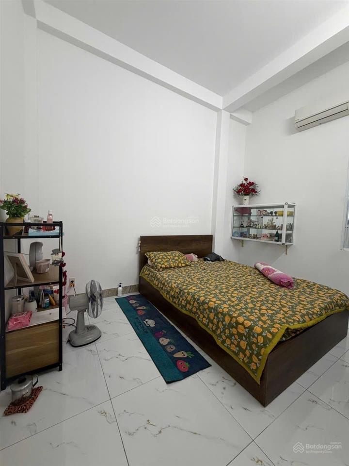 Bán nhà 2 tầng kiệt oto chế lan viên( cách nhà mt 1 căn). 70m2 giá 6,550 tỷ