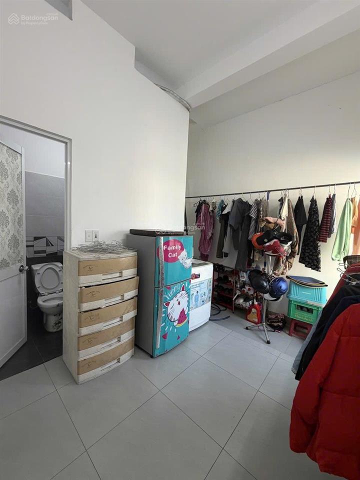 Bán nhà 2 tầng kiệt oto chế lan viên( cách nhà mt 1 căn). 70m2 giá 6,550 tỷ