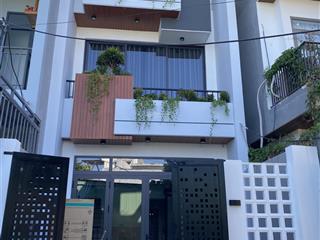 Chính chủ cần bán ngôi nhà tâm huyết 3 tầng 3 mê kiệt otto thoáng bình thái 1 nhà đẹp nội thất ful