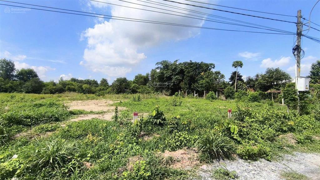 Giá ưu đãi 1,4 tỷ với miếng mặt tiền nguyễn thị dòn, nhuận đức, củ chi, thổ cư 122m2