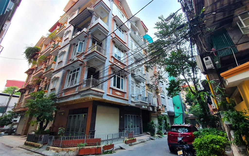 Cho thuê căn hộ 30m2 tại lạc trung  hai bà trưng