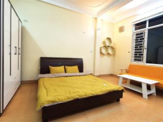 Cho thuê căn hộ 30m2 tại lạc trung  hai bà trưng