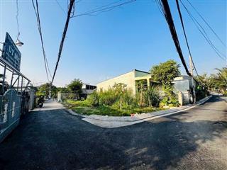 Bán gấp lô đất góc 2 mặt tiền đường lê văn lương, xã nhơn đức huyện nhà bè, gần trường tiểu học