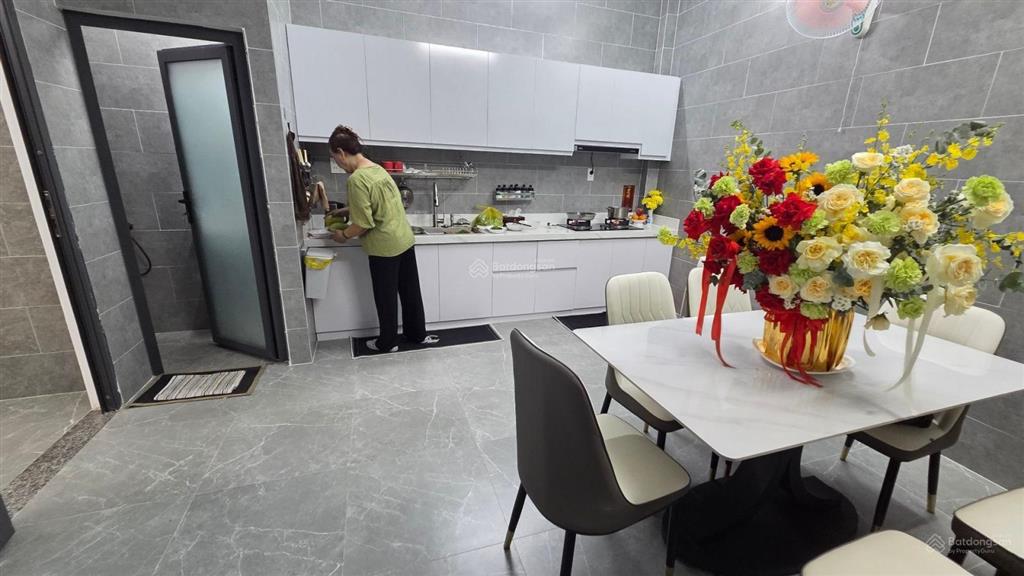 Bán nhà riêng tại đường hẻm lý thường kiệt 47m2, đường lộ rộng 8m, khu dân trí cao