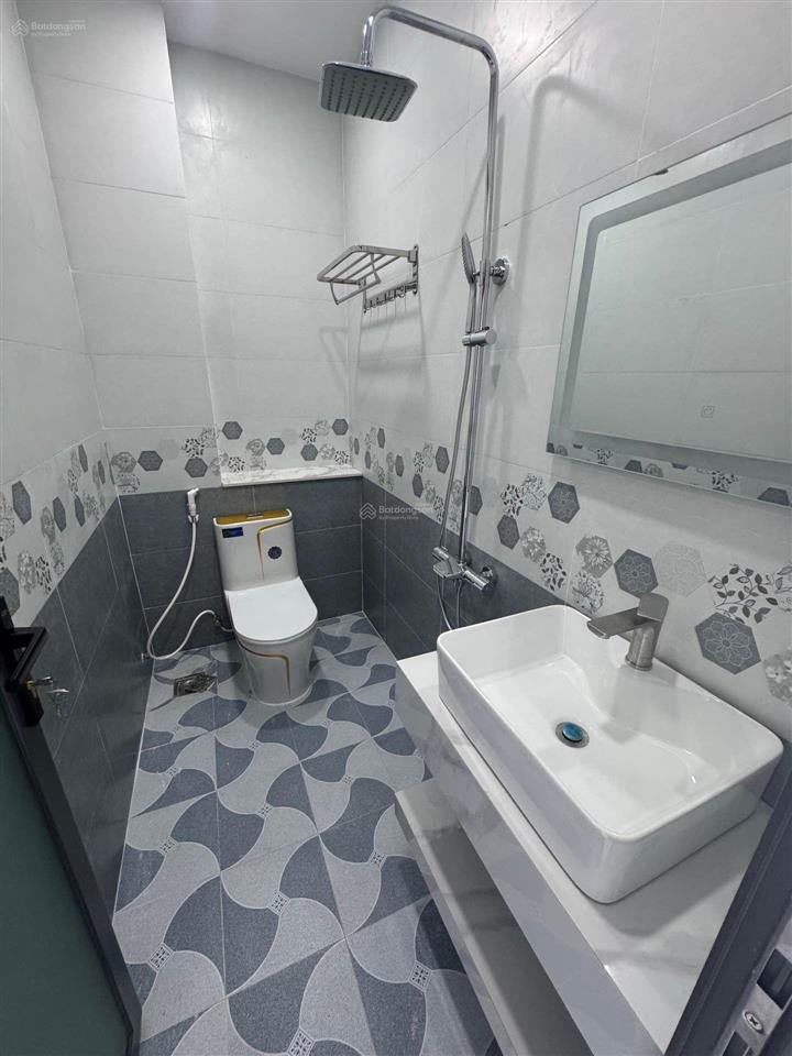 Siêu phẩm nhà mới đẹp tân tạo bình tân