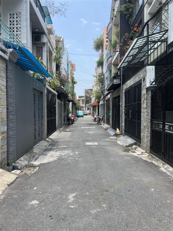 Hẻm ô tô 6m 1 trục trường chinh 4m x 18m, 2 tầng tiện xây mới 7 tầng chỉ 9.5 tỷ