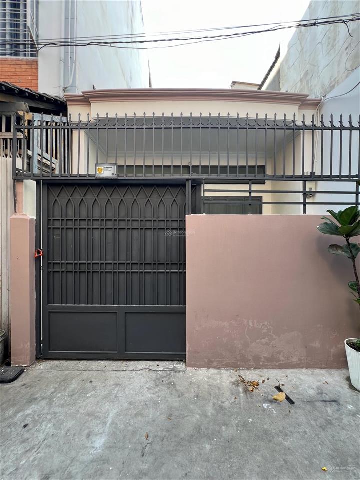 Bán nhà cấp 4 phạm văn bạch 4.3m x 14m có lửng ngay sân golf tân sơn nhất chỉ 85tr/m2