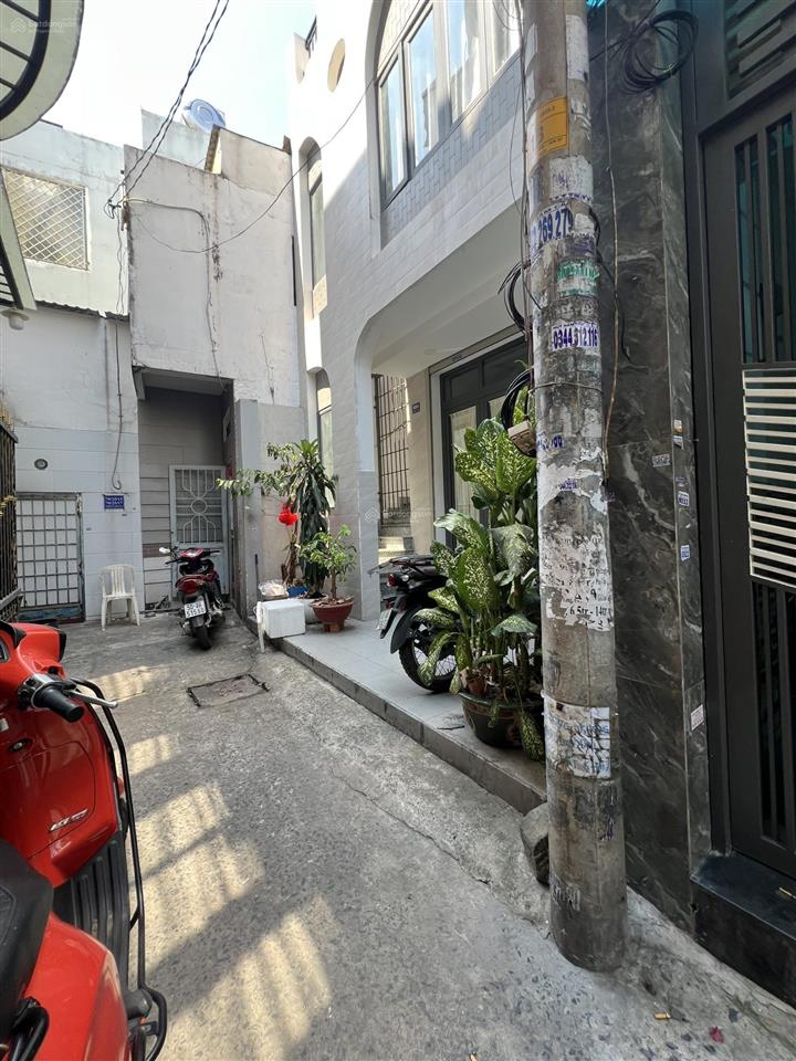 Bán nhà mới 3.2m x 12m nguyễn sỹ sách cách 40m ra mặt tiền 2pn 3wc về ở ngay