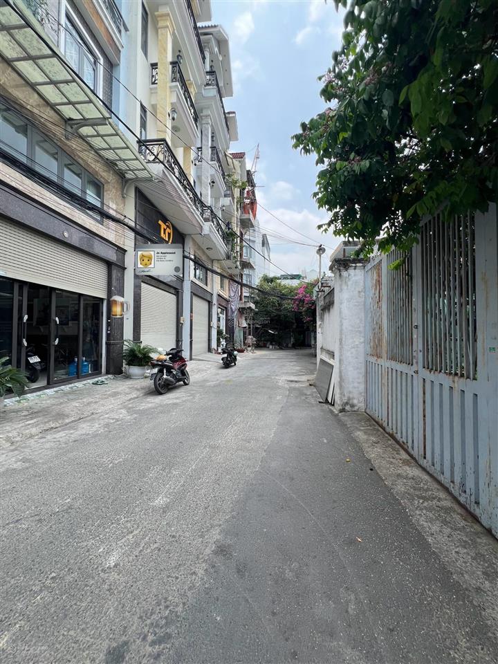 Bán nhà cấp 4 hẻm oto 6m nhựa dt 5.5m x 15m xây mới 78 tầng cách 30m ra mặt tiền