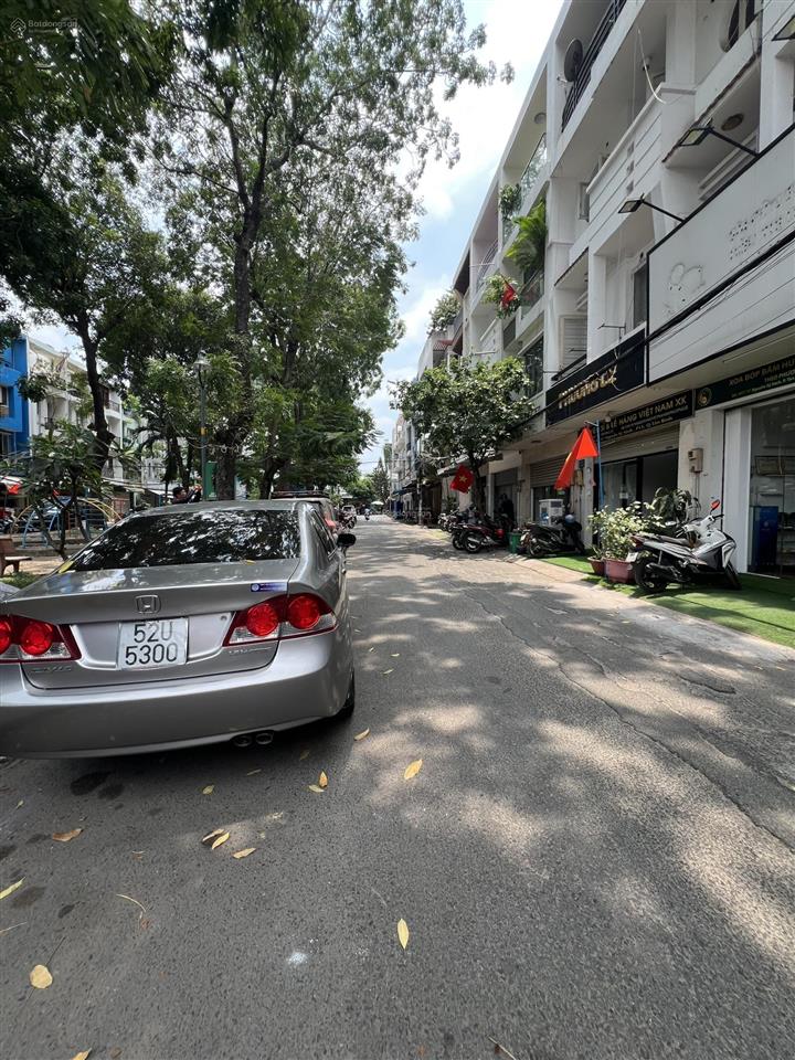 Mặt tiền kinh doanh nguyễn sỹ sách 4 tầng 4pn có sân thượng oto đổ trong nhà