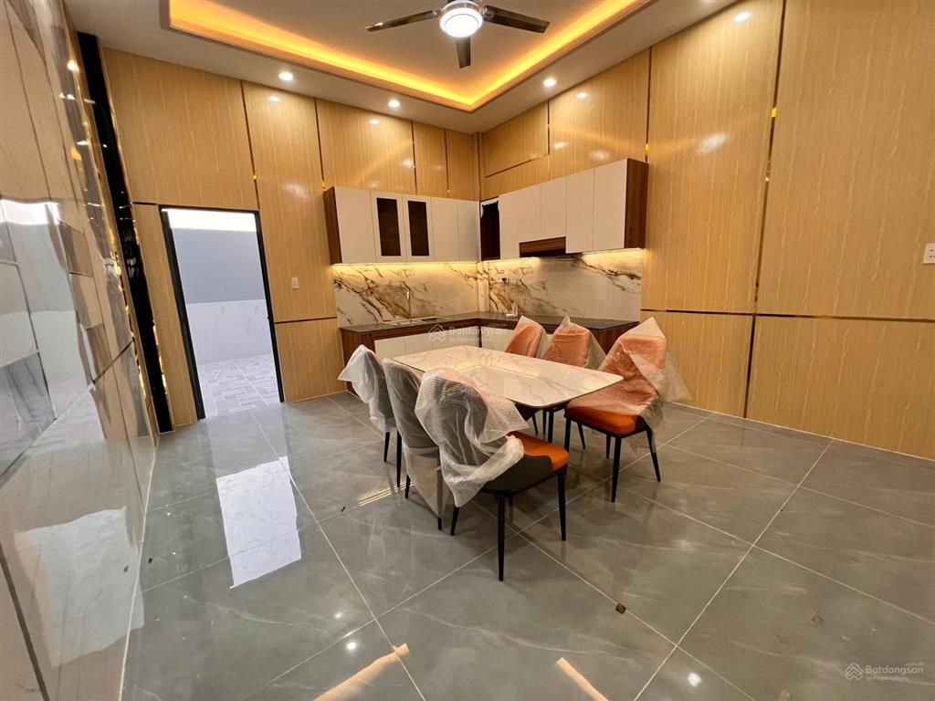 Bán nhà 140m2 3 tầng ngay ngã 4 xoài đôi 4pn xây mới phù hợp về ở ngay