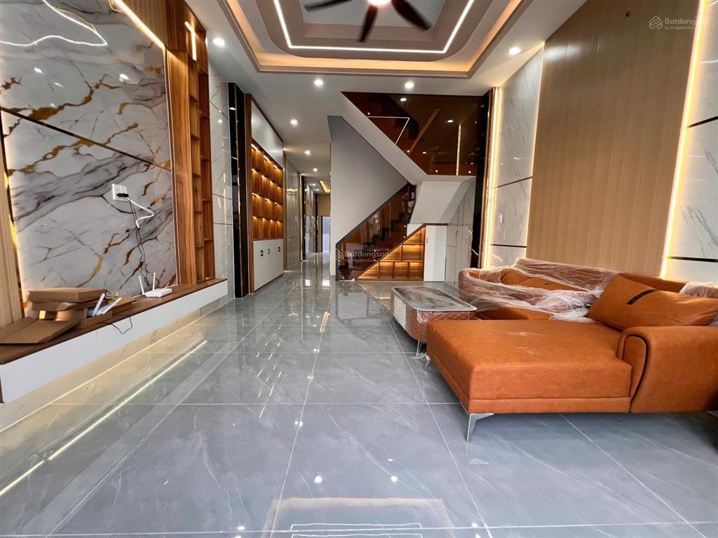 Bán nhà 140m2 3 tầng ngay ngã 4 xoài đôi 4pn xây mới phù hợp về ở ngay