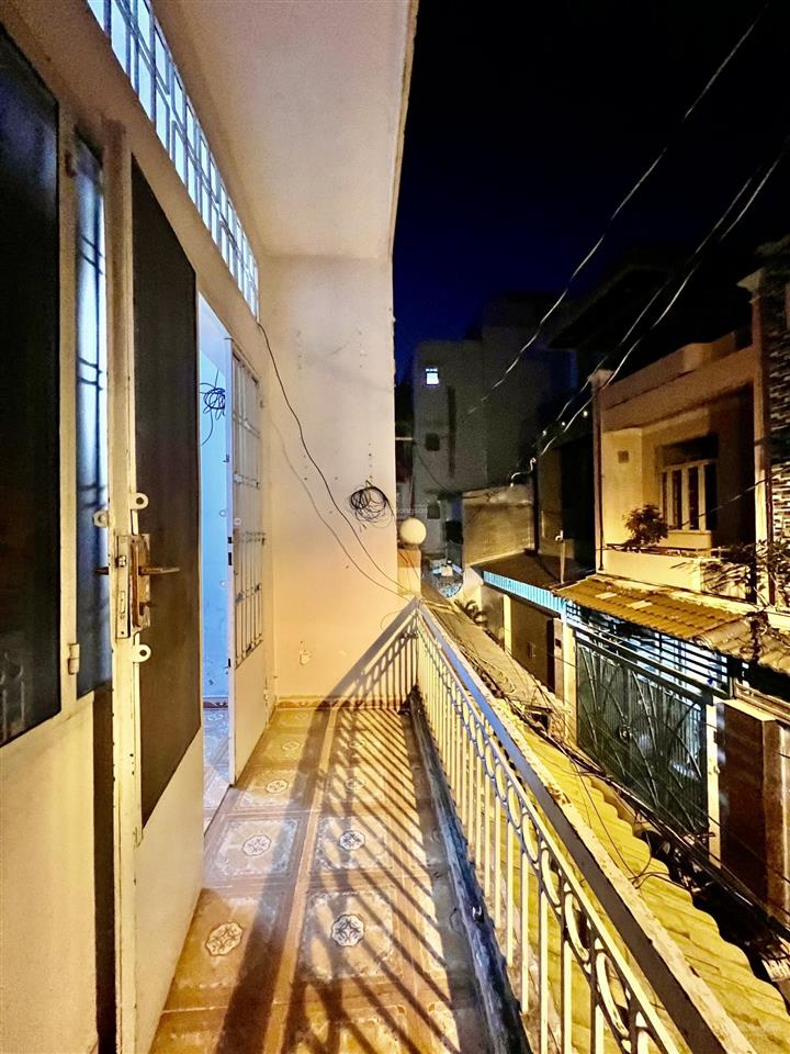Ngon nhất trường chinh lúc này hẻm ô tô 70m2 nhà 2 tầng tiện cải tạo hoặc xây mới