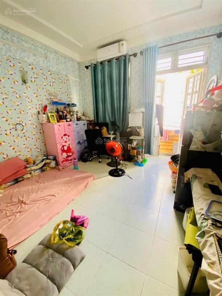 Khu vip ngay sân bay 5 tầng dt 80m2 có 10 pn nhà chủ đang ở đường nguyễn văn vĩnh