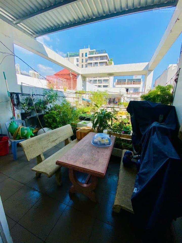 Khu vip ngay sân bay 5 tầng dt 80m2 có 10 pn nhà chủ đang ở đường nguyễn văn vĩnh